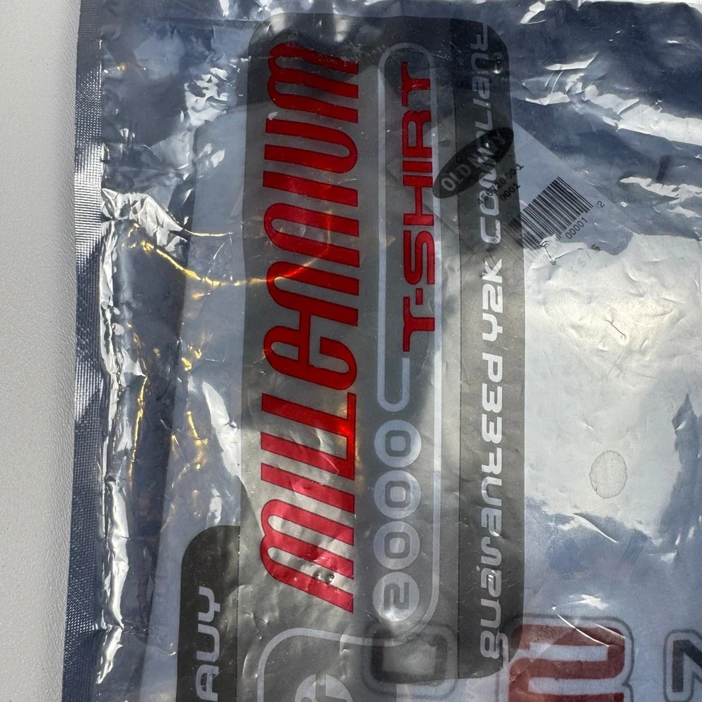 Old Navy Millennium 2000 T-Shirt Y2K Compliant Kids‎ XS/S